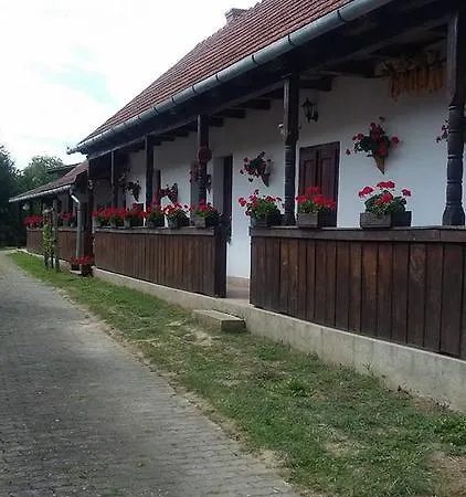 Penzion Nyugodt Hajlek Vendeghaz